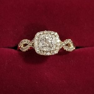 10k Yellow Gold Halo Style Diamond Engagement Ring